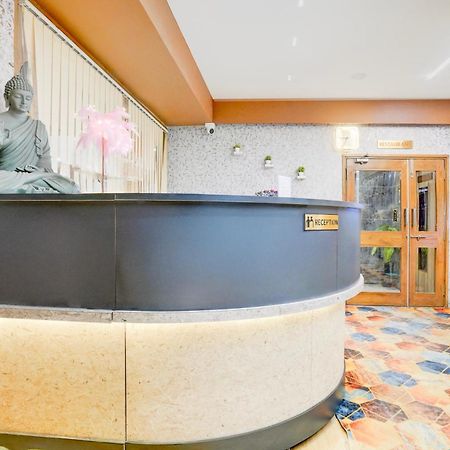 Palette- Siddharth Inn Гандинагар Экстерьер фото