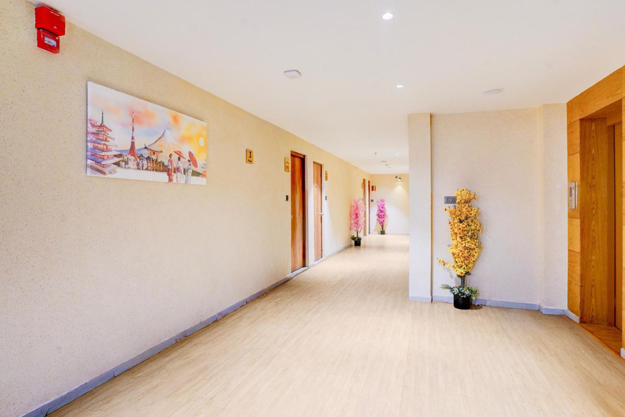 Palette- Siddharth Inn Гандинагар Экстерьер фото
