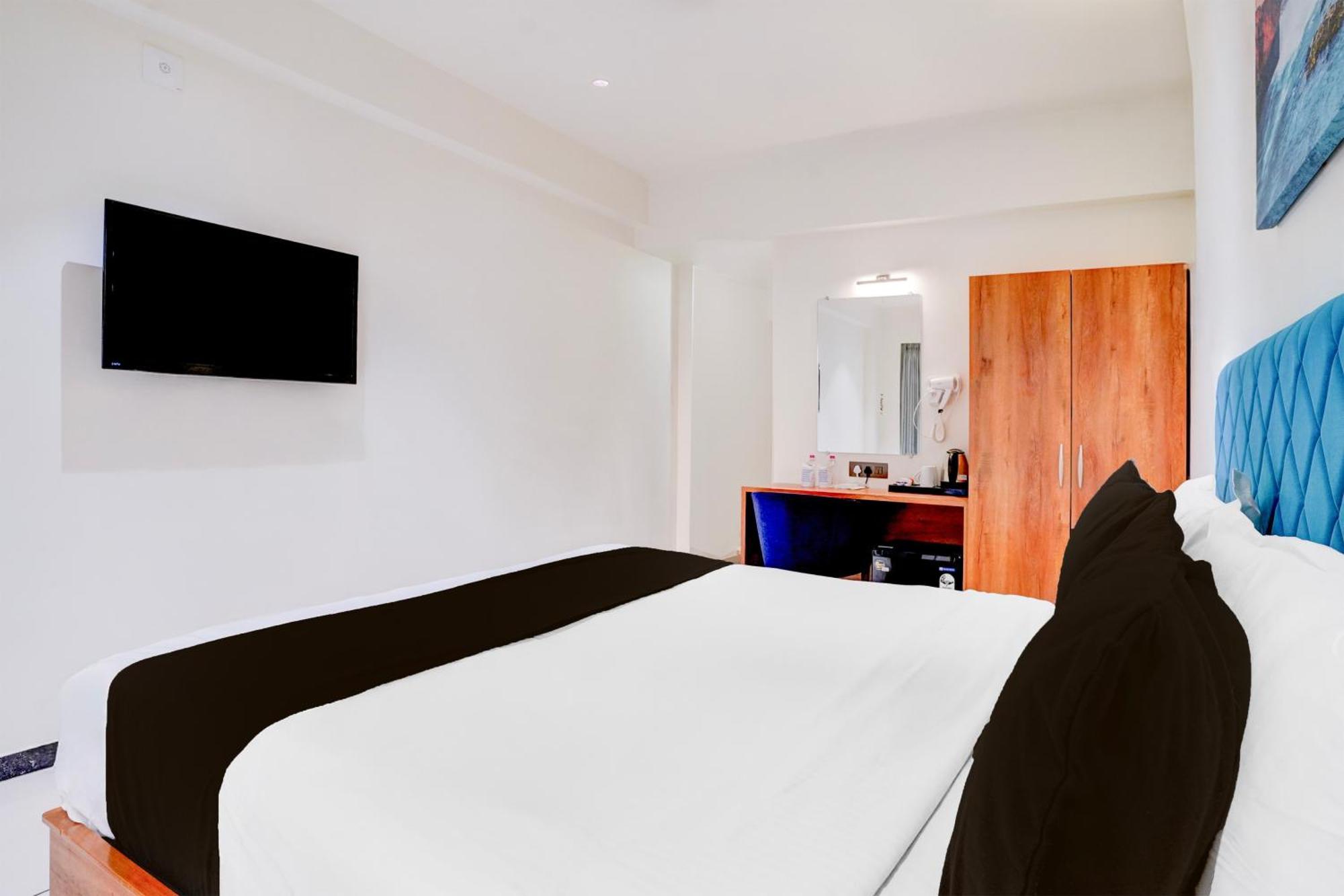 Palette- Siddharth Inn Гандинагар Экстерьер фото