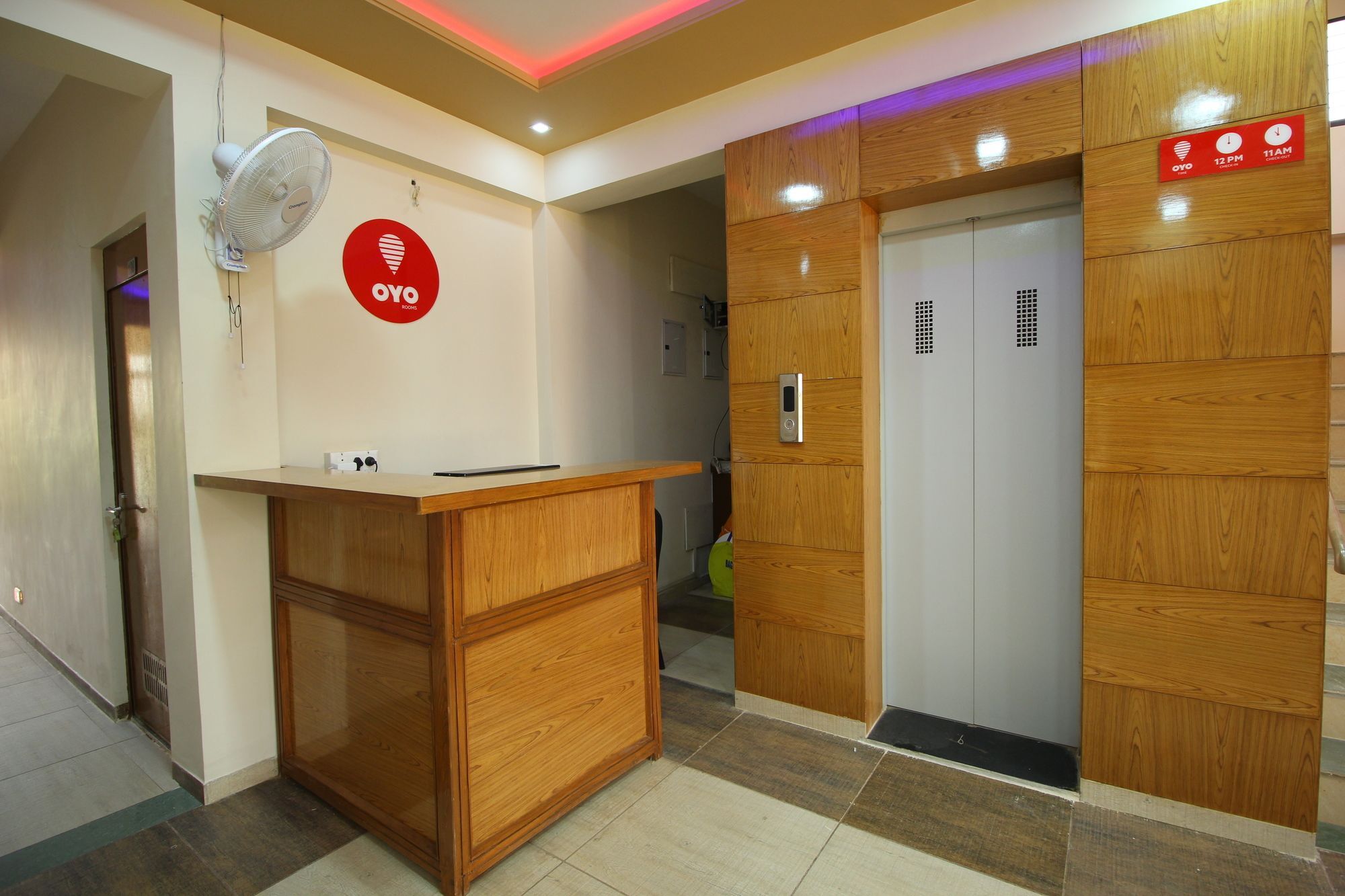 Palette- Siddharth Inn Гандинагар Экстерьер фото