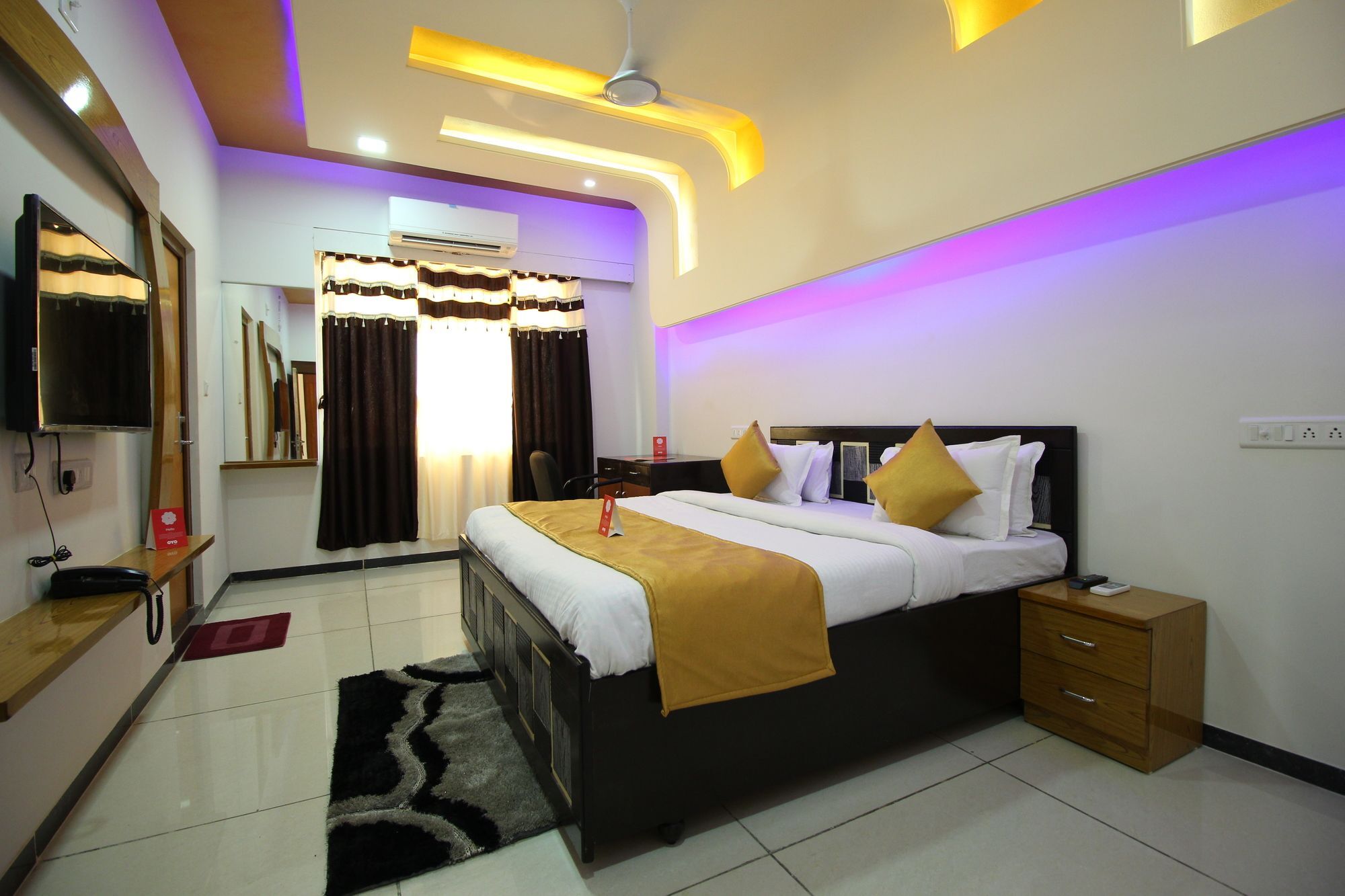 Palette- Siddharth Inn Гандинагар Экстерьер фото