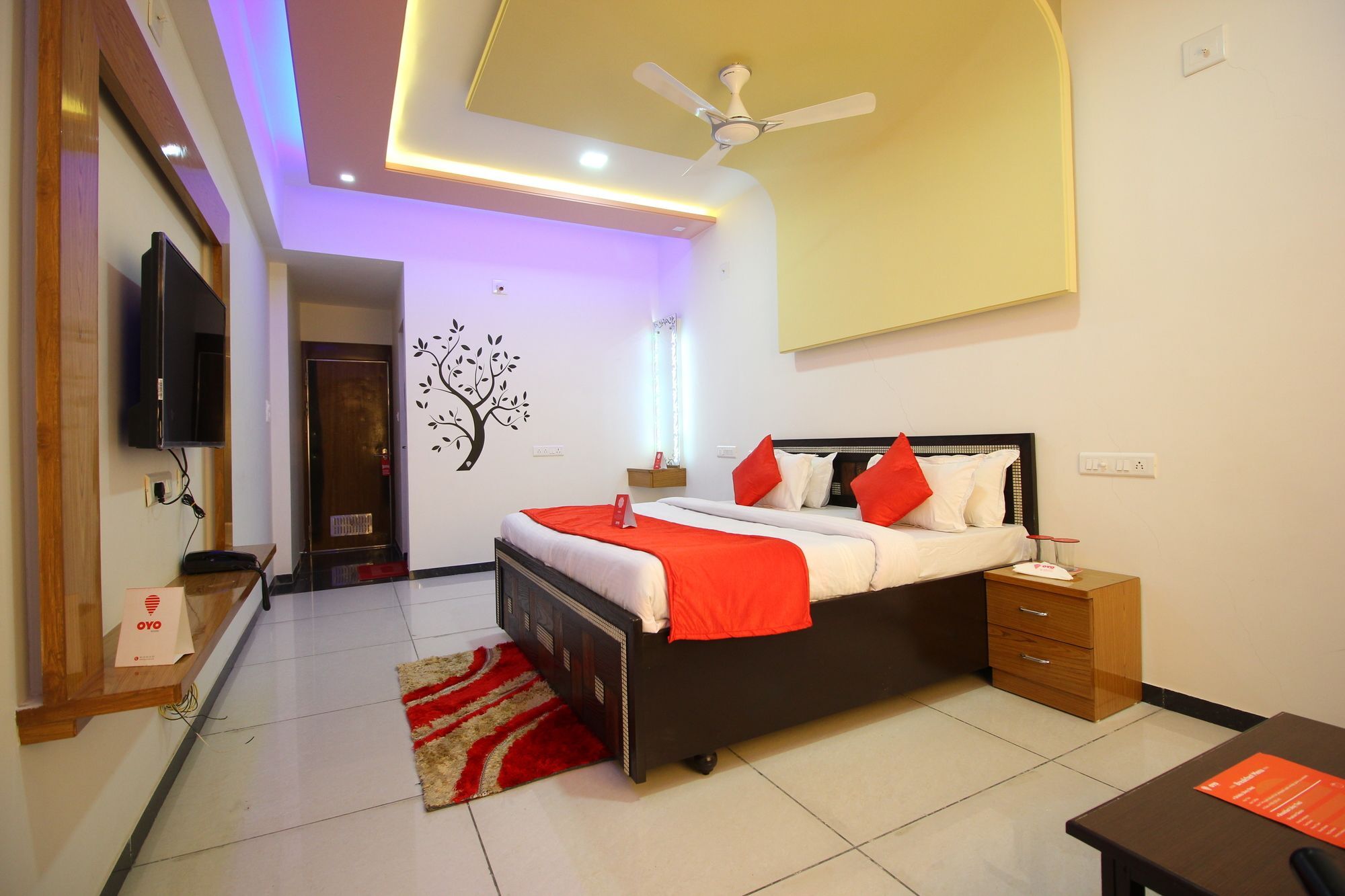 Palette- Siddharth Inn Гандинагар Экстерьер фото