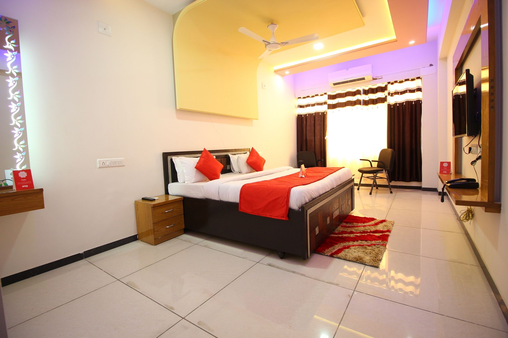 Palette- Siddharth Inn Гандинагар Экстерьер фото
