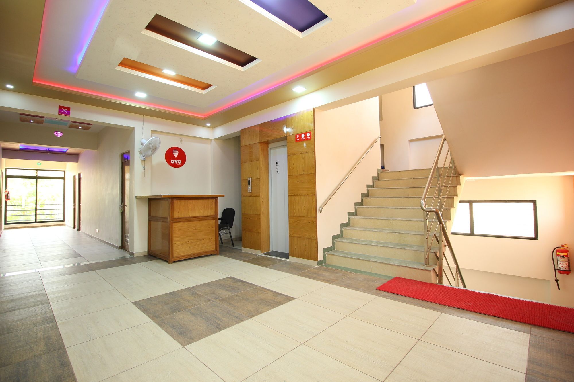 Palette- Siddharth Inn Гандинагар Экстерьер фото